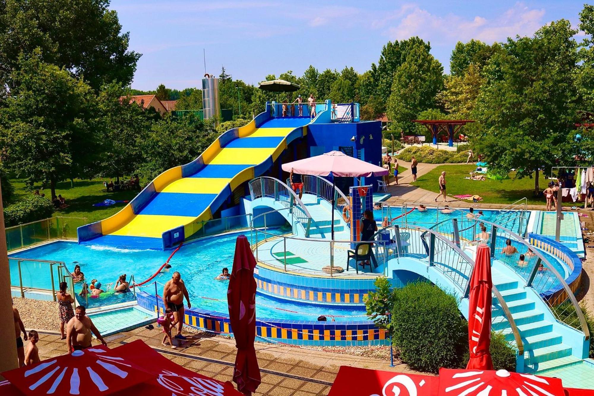Mórafészek vendégház Mórahalom Exterior foto